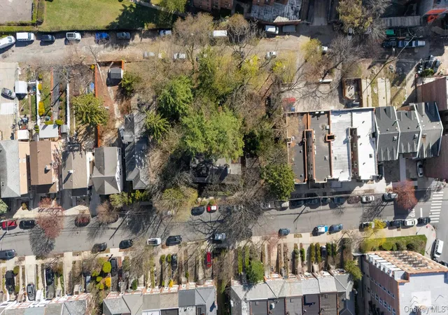 Photo 3 of Single family home for sale at 5122 Post Rd, Bronx, NY 10471 | MLS# 847254 | Listing updated on 2026-07-13