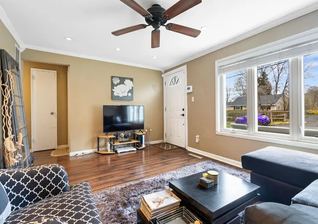 Single Family Residence at 33 Hurd Ave, Garnerville, NY 10923 | MLS# 848474 | | Sold on 2025-08-05