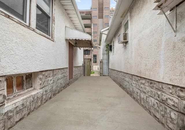 Photo 3 of Sale Pending at 1114 Banner Ave, Brooklyn, NY 11235 | MLS# 850397 | Listing updated on 2026-05-28