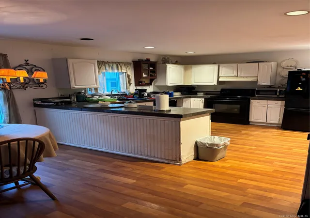 3rd image of 60 Randall Rd, Wading River, NY 11792 | MLS# 850645