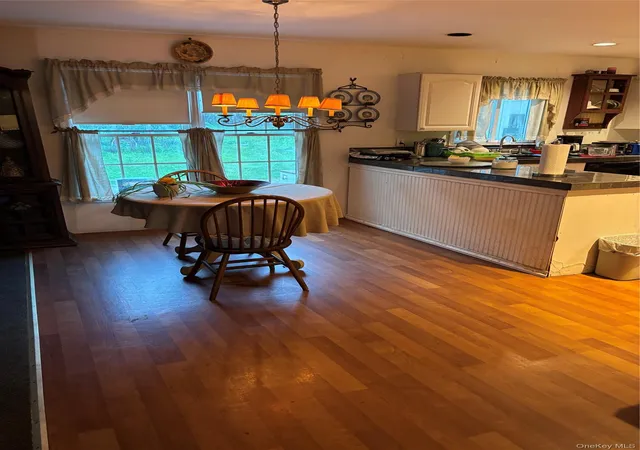 4th image of 60 Randall Rd, Wading River, NY 11792 | MLS# 850645