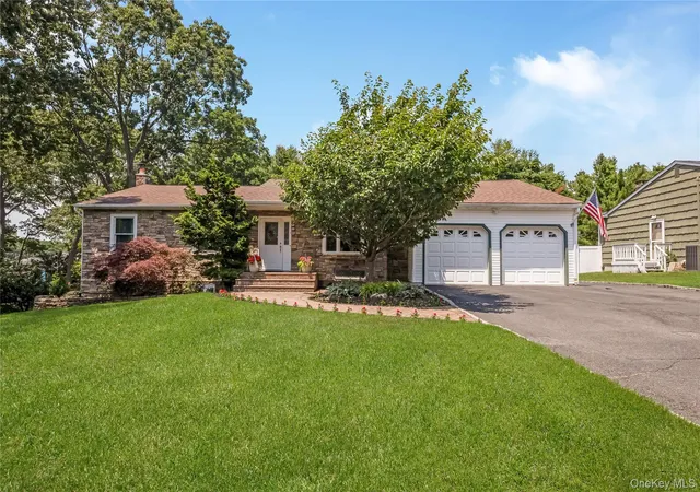 Photo 1 of Sale Pending at 353 Thrift St, Islip, NY 11779 | MLS# 850738 | Listing updated on 2026-09-30