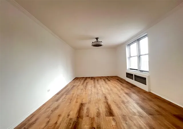 House for sale at 2287 Mott Ave #6D, Far Rockaway, NY 11691 | MLS# 851578 | Listing updated on 2025-10-01