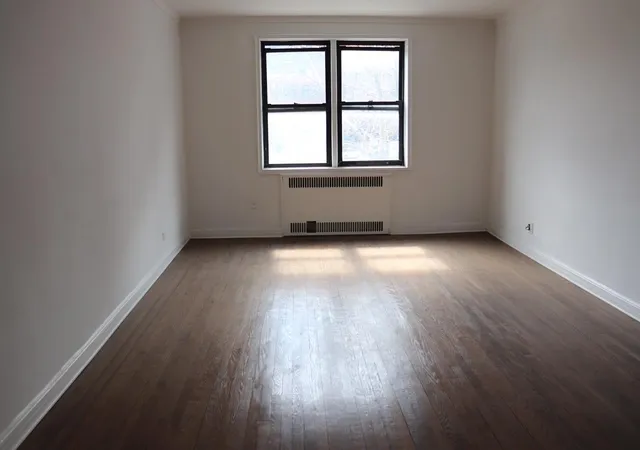 3rd image of 69-40 Yellowstone Blvd #207, Forest Hills, NY 11375 | MLS# 851873