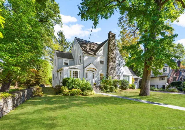 2nd image of 37 Highwood Ave, Larchmont, NY 10538 | MLS# 852862
