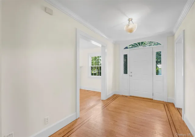 3rd image of 37 Highwood Ave, Larchmont, NY 10538 | MLS# 852862