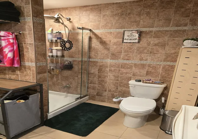 Photo 4 of Sale Pending at 516 Beach 45th St, Far Rockaway, NY 11691 | MLS# 853062 | Listing updated on 2025-08-27