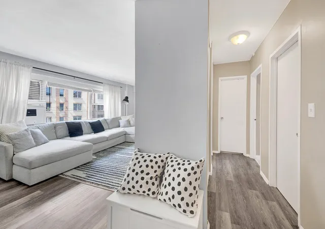 4th image of 3130 Irwin Ave, New York, NY 10463