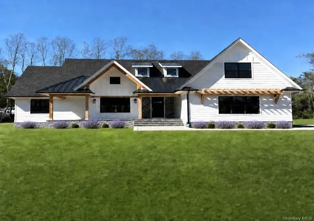 1st image of 33 Lagoon Ct, Riverhead, NY 11901 | MLS# 854138