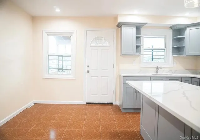 Photo 3 of Multi family home for sale at 2723 Colden Ave, Bronx, NY 10469 | MLS# 854492 | Listing updated on 2026-09-28