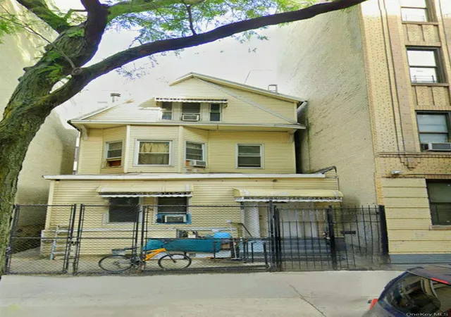 Photo 1 of Sale Pending at 2481 Davidson Ave, Bronx, NY 10468 | MLS# 855905 | Listing updated on 2025-11-20