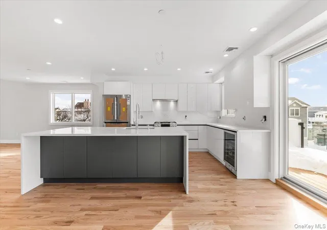 Photo 3 of Single family home for sale at 56 Oregon St, Long Beach, NY 11561 | MLS# 855932 | Listing updated on 2026-10-08