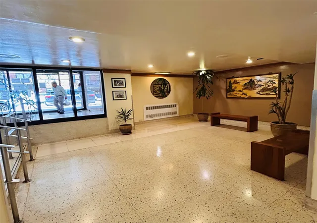 5th image of 13705 Franklin Ave #3J, Flushing, NY 11355 | MLS# 856225