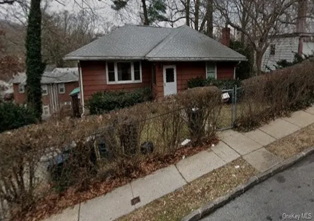 Photo 1 of Sale Pending at 43 Sedgwick Ave, Yonkers, NY 10705 | MLS# 856662 | Listing updated on 2026-08-04
