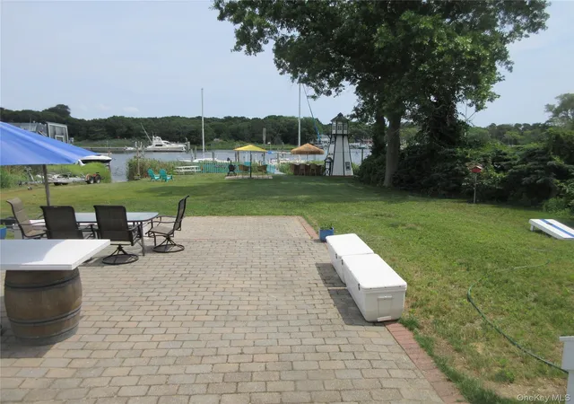 Photo 4 of Single family home for sale at 118 Overlook Dr, Aquebogue, NY 11931 | MLS# 856737 | Listing updated on 2026-05-05