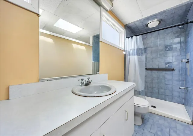 17th image of 130 55 116th St, South Ozone Park, NY 11420 | MLS# 857008