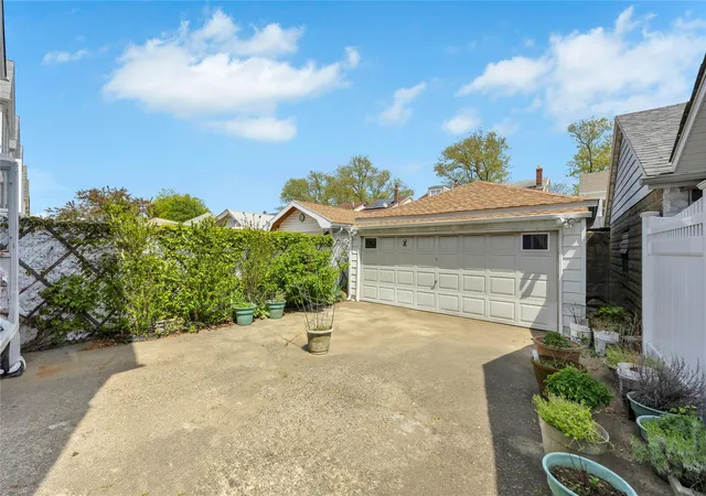 3rd image of 130-55 116Th St, South Ozone Park, NY 11420 | MLS# 857008