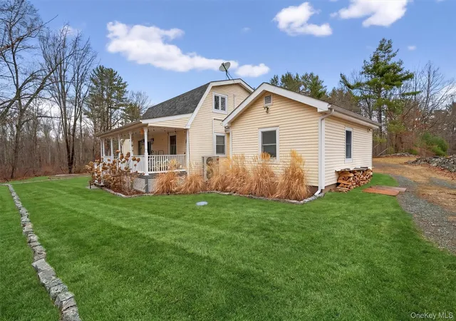 Photo 5 of Single family home for sale at 351 Gables Rd, Tusten, NY 12764 | MLS# 857924 | Listing updated on 2026-07-29