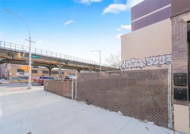 5th image of 52 Buffalo Ave, Brooklyn, NY 11233 | MLS# 857953