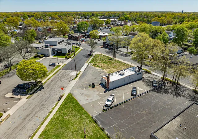 4th image of 57 Main St, Smithtown, NY 11754 | MLS# 859518