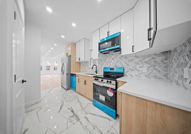 Photo 2 of Sale Pending at 3763 Barnes Ave, Bronx, NY 10467 | MLS# 859747 | Listing updated on 2026-05-08