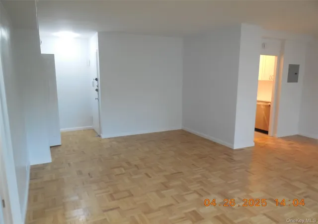 3rd image of 4 Fordham Hill Oval #5E, New York, NY 10468 | MLS# 859864