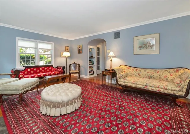 5th image of 6 Fairmont Ave, Pearl River, NY 10965 | MLS# 860070