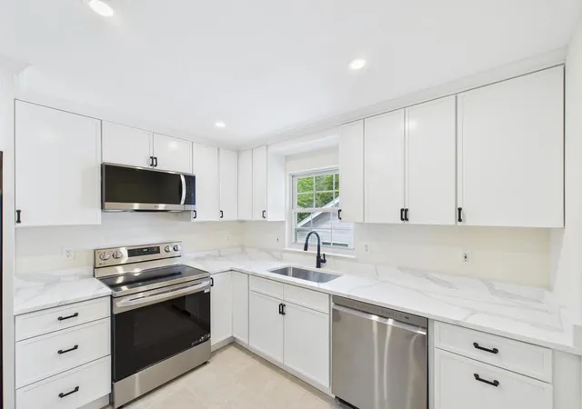 1st image of 349 E Main St, Centerport, NY 11721 | MLS# 860140