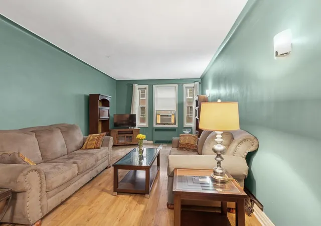 Photo 3 of Sale Pending at 117-01 Park Ln S, Richmond Hill, NY 11418 | MLS# 861411 | Listing updated on 2025-09-25