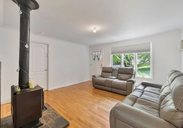 Photo 3 of Sale Pending at 50 New Pomona Rd, Suffern, NY 10901 | MLS# 861530 | Listing updated on 2025-08-25