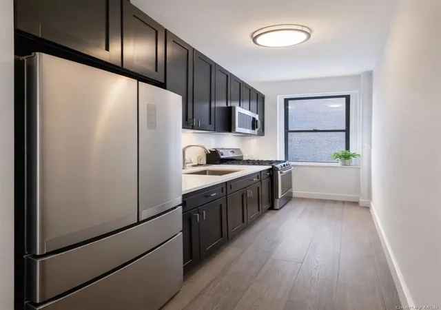 5th image of 3000 Valentine Ave #2E, Bronx, NY 10458 | MLS# 861956