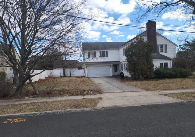 1st image of 15 Mckenna Ave, Hempstead, NY 11510 | MLS# 862011