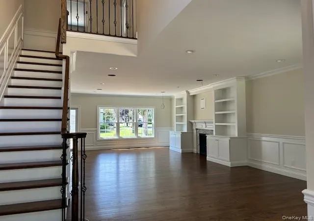 4th image of 110B Louis St, Massapequa, NY 11758 | MLS# 863760