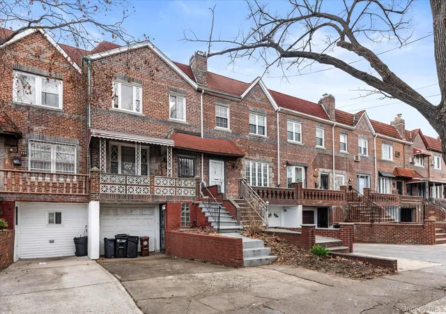 Photo 3 of Single family home for sale at 712 E 40th St, Brooklyn, NY 11210 | MLS# 864036 | Listing updated on 2026-05-13
