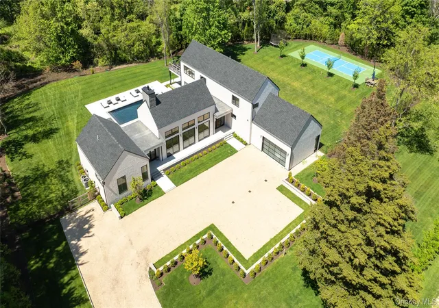 2nd image of 100 S Ferry Rd, Shelter Island, NY 11964 | MLS# 864101