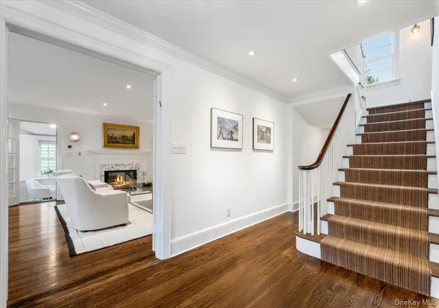 4th image of 7 Meadow Pl, Mamaroneck, NY 10538 | MLS# 865160