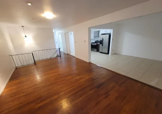 Photo 4 of Sale Pending at 14848 231St St, Springfield Gardens, NY 11413 | MLS# 866178 | Listing updated on 2025-11-25
