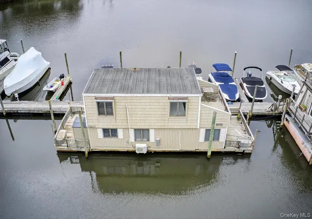 3rd image of 149 C Riverside Dr, Riverhead, NY 11901 | MLS# 866307