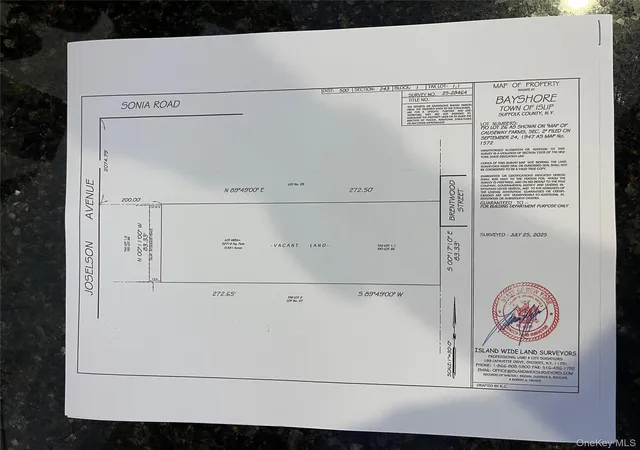 1st image of Brentwood St, Bay Shore, NY 11706 | MLS# 866430