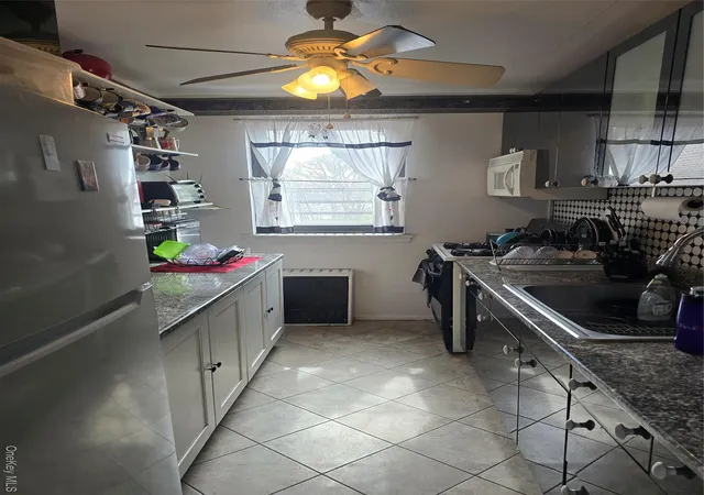 Homes for sale in New York, NY | 86 -70 Francis Lewis #A55, New York, NY 11427 | MLS# 866720