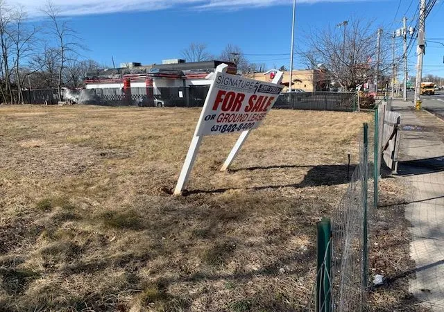 Photo 3 of Land for sale at 770 N Broadway, Massapequa, NY 11758 | MLS# 868016 | Listing updated on 2026-06-03