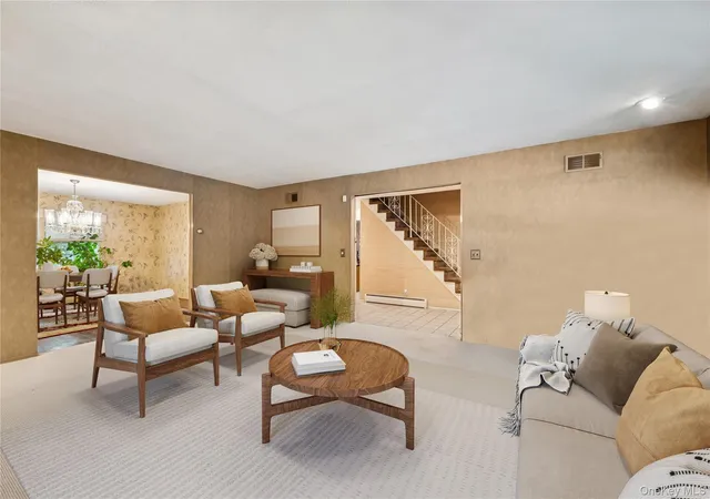 4th image of 764 Sherwood Ct, Hempstead, NY 11581 | MLS# 869187