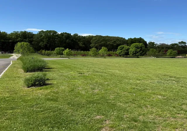 5th image of 8 Lois Ln, Southampton, NY 11968 | MLS# 869782