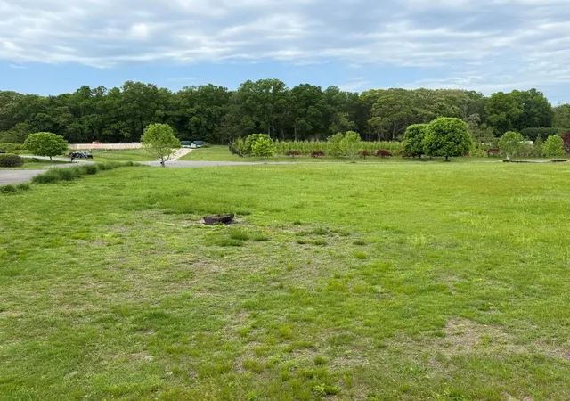 6th image of 8 Lois Ln, Southampton, NY 11968 | MLS# 869782