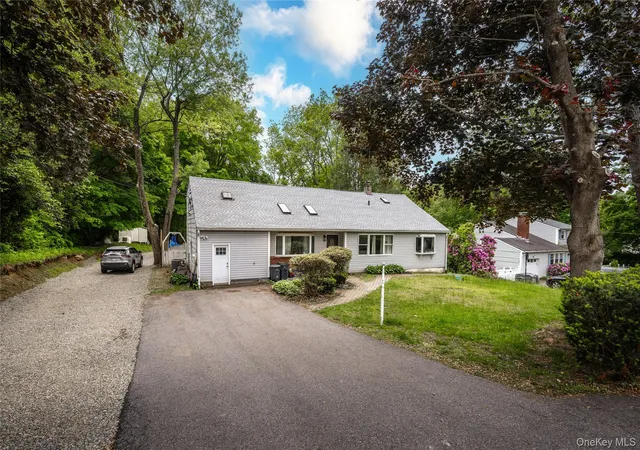 Photo 1 of Single family home for sale at 929 Fox Meadow Rd, Yorktown Heights, NY 10598 | MLS# 869814 | Listing updated on 2026-09-13