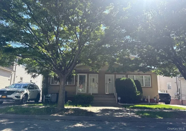 1st image of 140 33 Coombs St, Springfield Gardens, NY 11413 | MLS# 871972