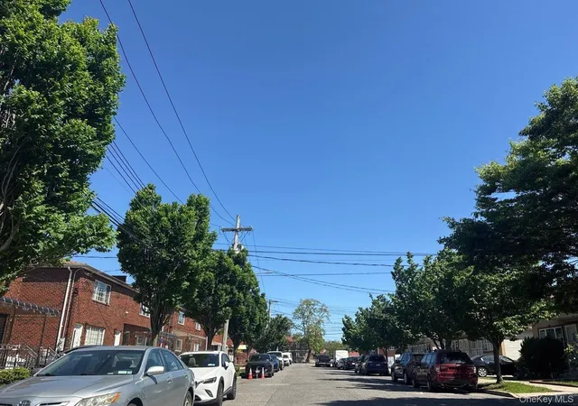 4th image of 140 33 Coombs St, Springfield Gardens, NY 11413 | MLS# 871972