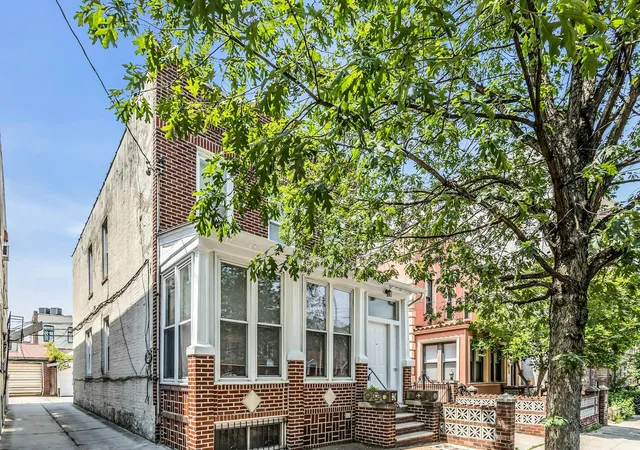 Photo 2 of Sale Pending at 25 34 42nd Street, Astoria, NY 11103 | MLS# 872715 | Listing updated on 2025-09-24