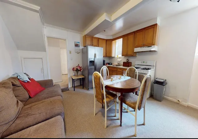 Photo 3 of Sale Pending at 2547 Laconia Ave, Bronx, NY 10469 | MLS# 872852 | Listing updated on 2025-09-30