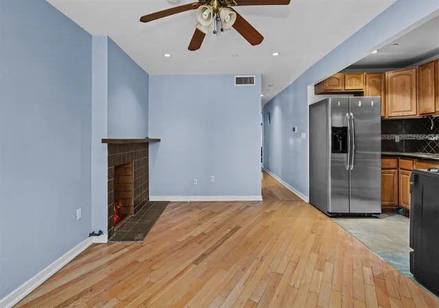 Photo 3 of Sale Pending at 626 Madison St, Brooklyn, NY 11221 | MLS# 873436 | Listing updated on 2025-08-16